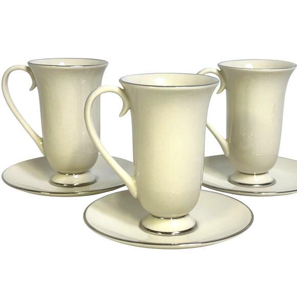 Royal Devon Triomphe Retired 'Christmas' Platinum Irish Coffee Mug/Saucer-Set 3 - Picture 3 of 5